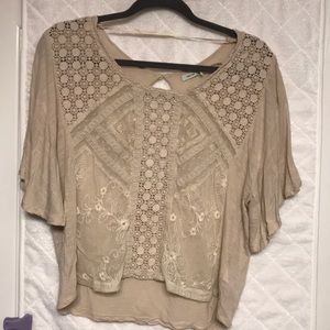 •Kimchi Blue• flowy lace and macramé top.